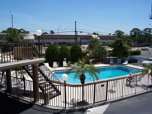Tarpon Shores Inn ทาร์พอนสปริงส์ ภายนอก รูปภาพ