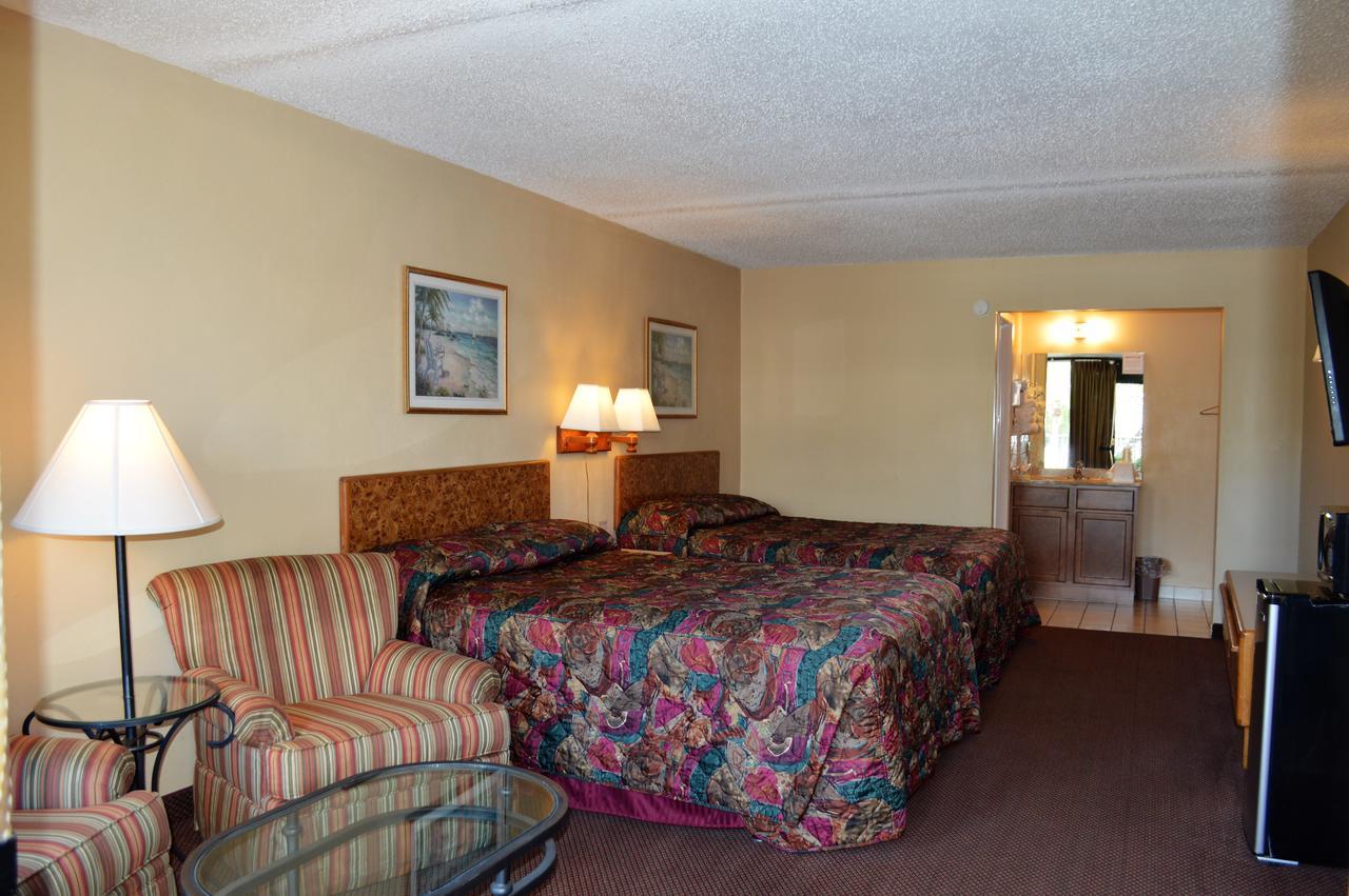 Tarpon Shores Inn ทาร์พอนสปริงส์ ภายนอก รูปภาพ
